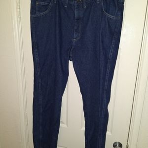 Wrangler Rugged Wear Blue Denim Jeans Men's sz 46x32.